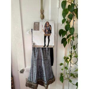 Skilled Archer women’s size medium 6-8 Halloween costume